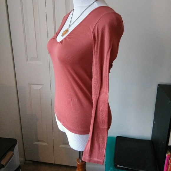 Anthropologie MOTH coral siena low cut top - Picture 8 of 8